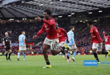 مانشستر يونايتد يتفوق على مانشستر سيتي بثنائية في الدوري الإنجليزي